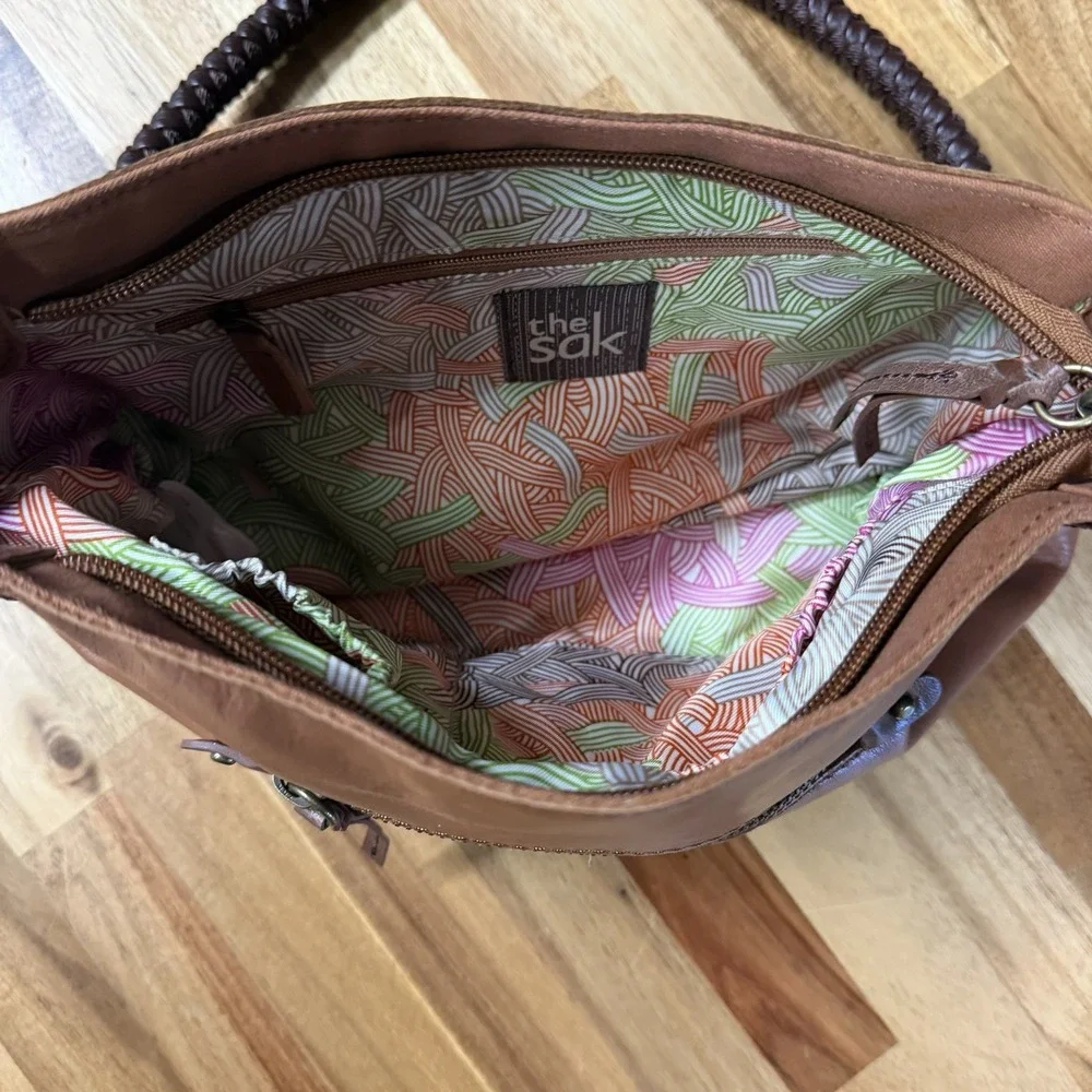 The Sak Indio Brown Leather Braid Bag HOBO BAG Shoulder Bag EUC